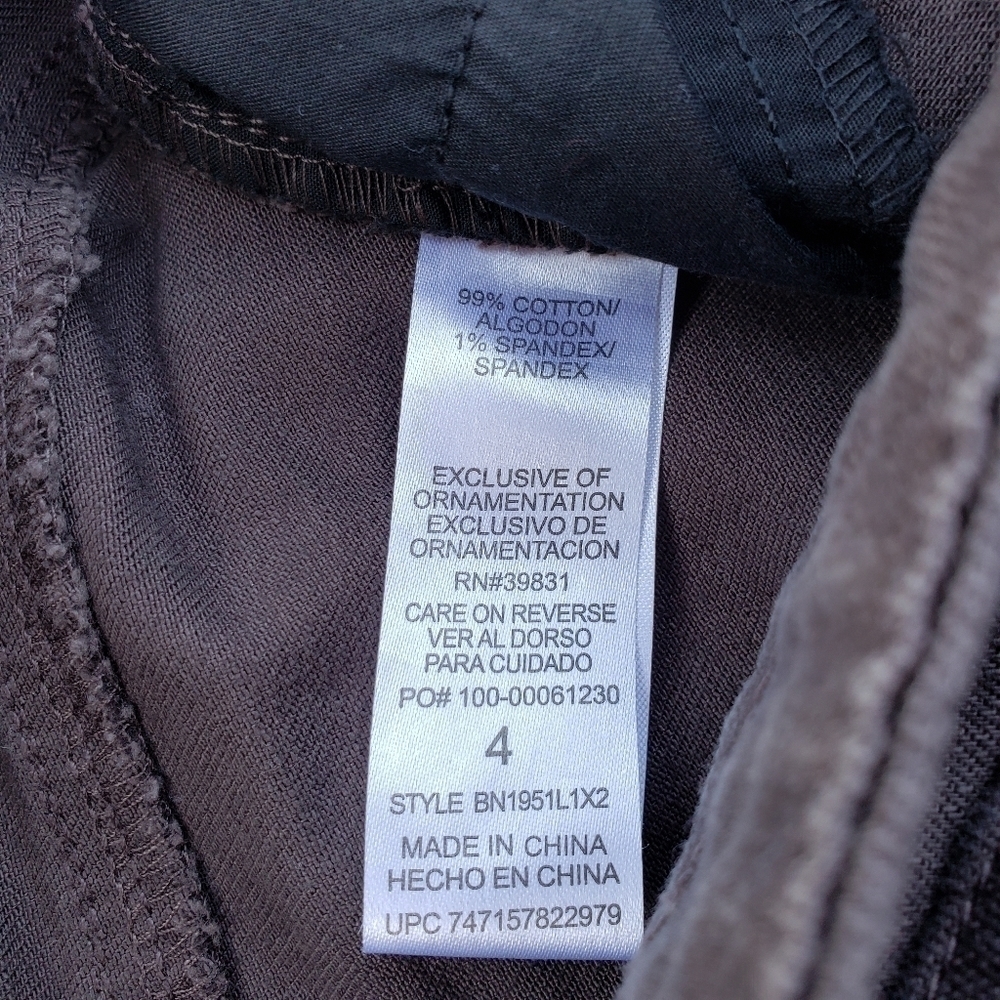 Democracy Flex-ellent Cuffed Raw Hem Jeans Size 4 - Picture 4 of 6
